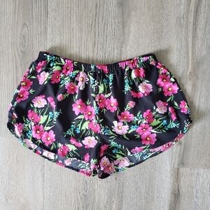 ⭐3/$25⭐ U2B Floral Shorts